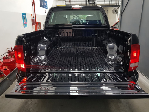 Imagen 23 de 25 de Volkswagen Amarok V6 Comfortline V258 Cv My22 0km Dcolores