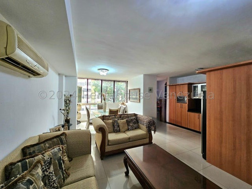 Vendo Apartamento En Urbanización Los Caobos, Código 25-15272 Cm Leer Descripción