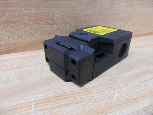 Banner Si-qs90mrvd Safety Interlock Switch 46705 Ccg