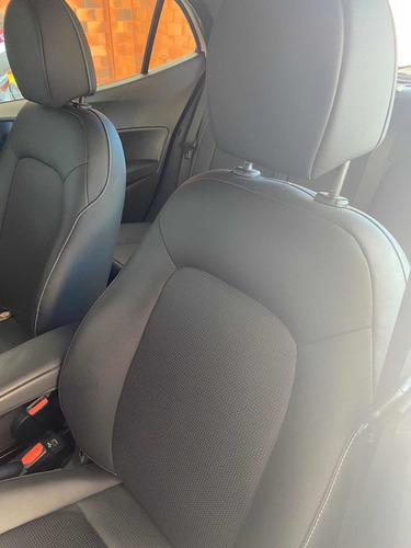 Imagem 3 de 10 de Fiat Argo 2019 1.8 Hgt 16v Flex Aut. 5p