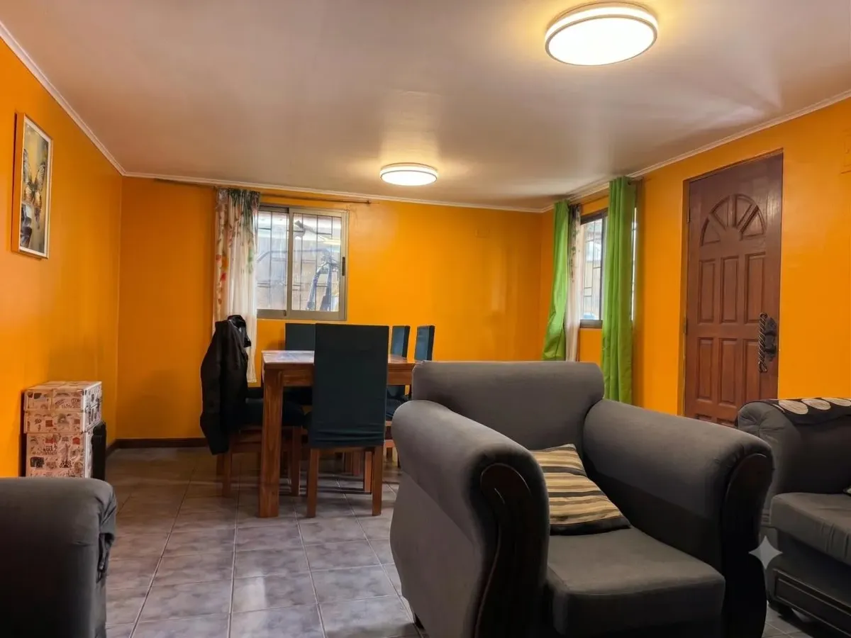 Imagen 4 de 23 de Dos Casas - Una Propiedad Ideal Para Familias Grandes