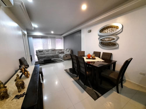Imagen 3 de 8 de Apartamento De 2 Hab., Urb. San Miguel, Cond. Los Robles