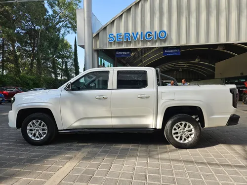 JMC Grand Avenue 2.3 Gtdi Gl 4X2 At
