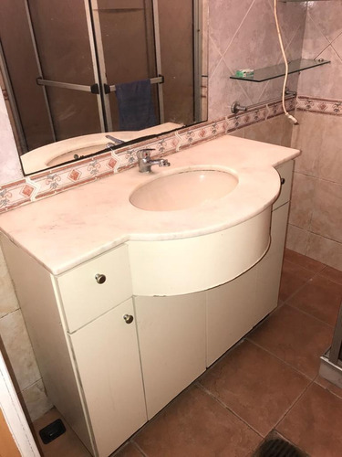 Imagen 7 de 14 de Casa La Blanqueada Bajo Precio. Oyen Ofertas