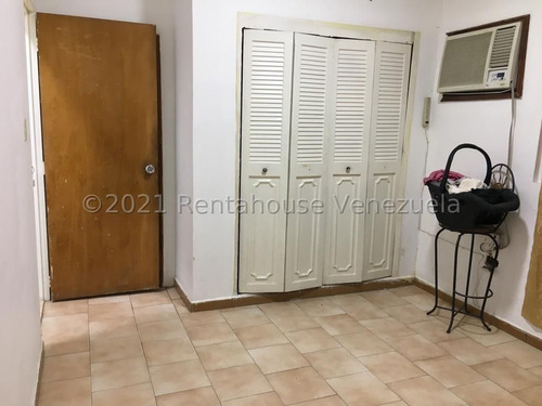 Imagen 8 de 16 de Rosangel Parraga Rentahouse Vende Casa En Trigal Norte Valencia 22-8360