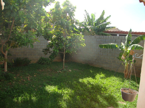 Imagen 25 de 30 de Casa Venta Cabudare Cod. 23-8314 Lmc 04120555014