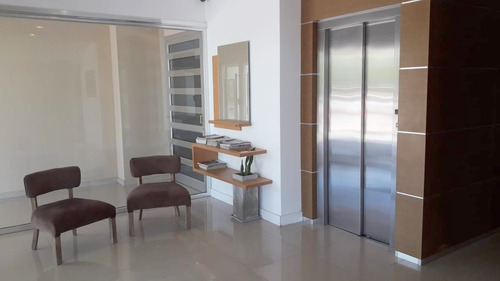 Imagen 6 de 30 de Venta / Oportunidad / Moderno Departamento 3 Amb Con Cochera Frente A Plaza España/ Mar Del Plata