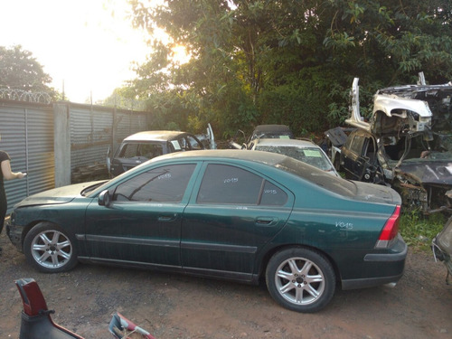 Imagem 1 de 8 de Sucata Volvo S60 2001 Bartolomeu Peças