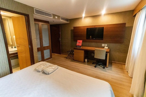Imagem 5 de 15 de Flat Na Av. Ibirapuera, Prox Ao Metro Eucaliptos E Ao Shopping Ibirapuera - Sf31365