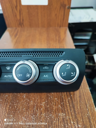 Mando Aire Acondicionado Climatronic Audi A1 2013/2018. (Usado)