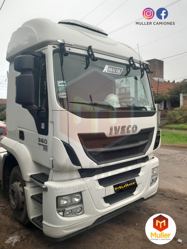 Iveco Stralis 360 C/ Baranda Volcable Salto Modelo 2021
