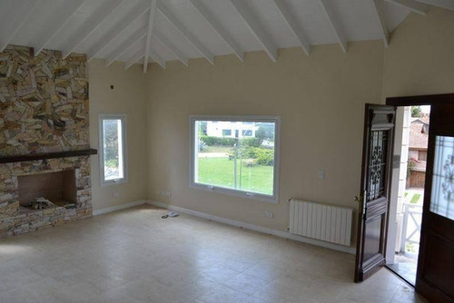 Imagen 14 de 15 de Casa En Venta - 6 Ambientes - Pinamar