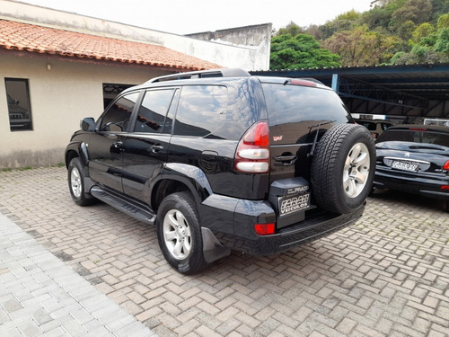Imagem 3 de 13 de Land Cruiser Prado 3.0 At 4x4 - 2007