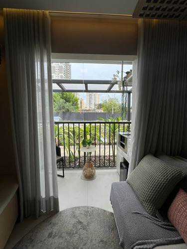 Apartamento De 1 E 2 Quartos Com Sacada Na Mooca