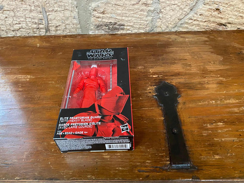 Star Wars Black Series Elite Praetorian Guard Exclusivo (Usado)