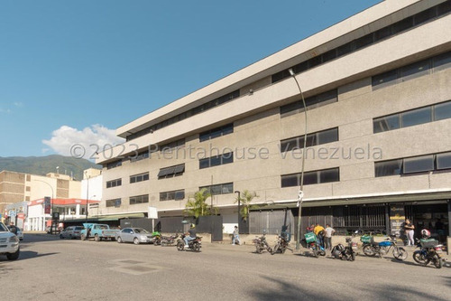 Imagen 9 de 10 de Edificio En Venta Del Tipo Tradicional Con Fundaciones, Columnas Y Vigas De Concreto, Los Cortijos Mls #23-19640 Francis Zeppieri 29/09