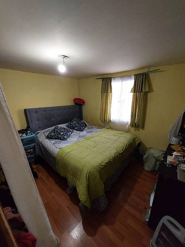 Casa De 2 Niveles Los Espinos Con Las Araucarias Melipilla