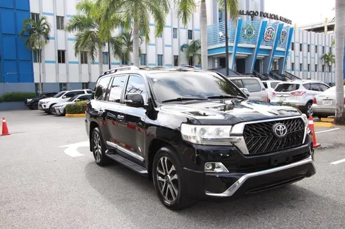 Toyota Land Cruiser 2013 Con El Frental 2017 La Más Full