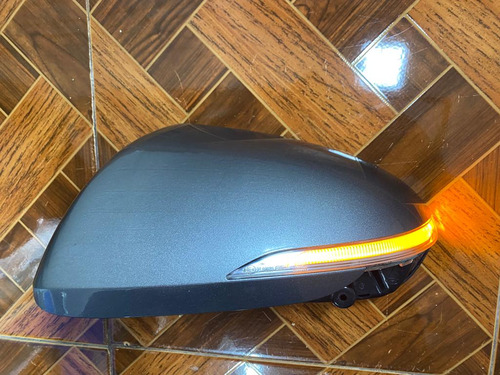 Carcasa Espejo Elantra 2018 2019 2020 Con Luz Izquierdo (Usado)