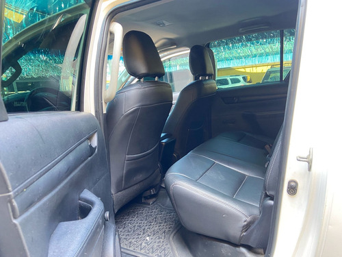 Toyota Hilux 2.8 Tdi Std Cab. Dupla 4x4 4p