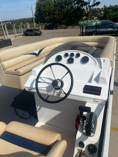 Vcat 750 Mercury 150 Hp
