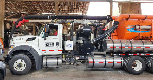 International Vactor 2100