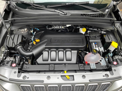 Imagen 8 de 15 de Jeep Renegade Limited 2019