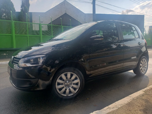 Imagem 4 de 15 de Volkswagen Fox Gii 1.0 Flex 2014