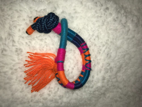 Imagen 4 de 8 de Pulseras Tejidas