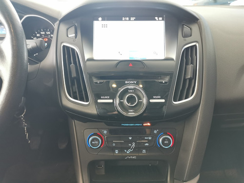 Ford Focus Se Luxury 7117