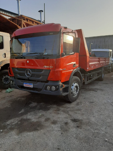 Imagem 10 de 15 de Mb 1719 Guincho Plataforma