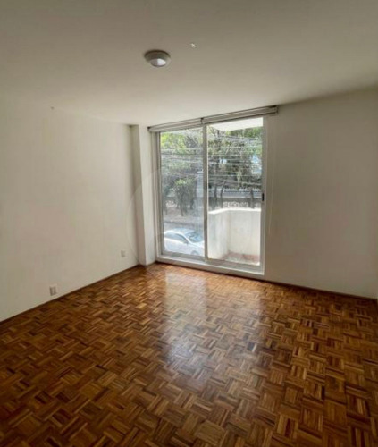 Edificio En Venta En Nápoles