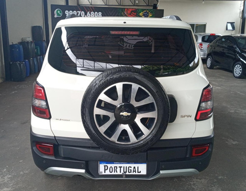 Imagem 7 de 12 de Chevrolet Gm Spin Activ 1.8 Branco 2015