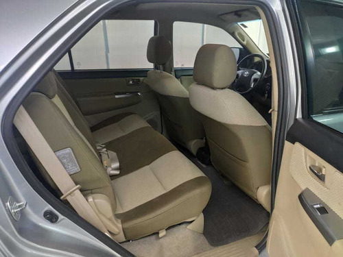 Imagem 11 de 15 de Toyota Hilux Sw4 4x2sr 2015
