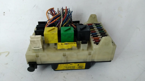 Caja De Fusibles Ford (Usado)