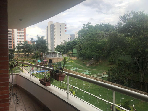 Venta De Apartamento En Los Cristales, Oeste De Cali 2257.