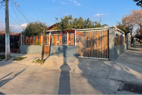 Casa En Pasaje Tanqui, Comuna De San Joaquín