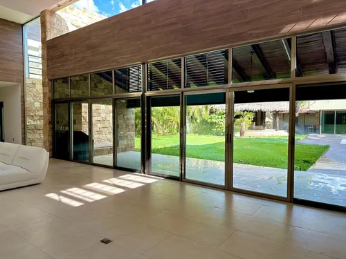 Residencia En Venta En Benito Juarez Norte Con Area De Fiestas Bar