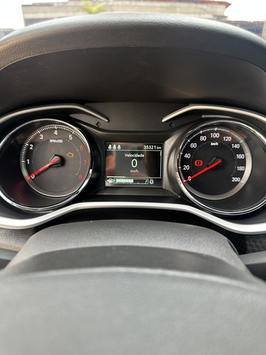 Chevrolet Onix plus 1.0 Ltz Turbo 4p