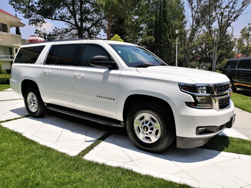 Imagen 10 de 15 de Suburban Hd 2016 4x4 6.0 (g) Blindaje Nivel 5 Plus Blindada