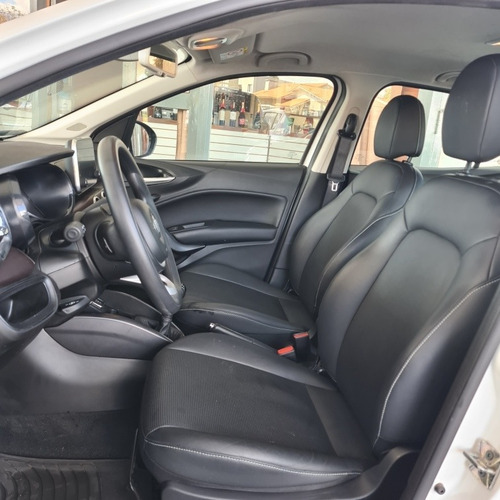 Imagen 9 de 15 de Fiat Cronos 2020 1.8 16v Precision Cuero Camara Blanco Full