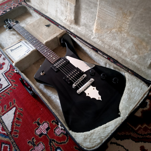 Ibanez Paul Stanley Ps40 ( Schecter, Ltd, Jackson, Iceman ) Diestro Negro Palo De Rosa (Usado)