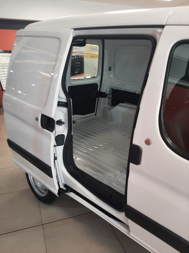 Imagen 9 de 23 de Citroen Berlingo Furgon 1.6 Hdi - Plan Adjudicado