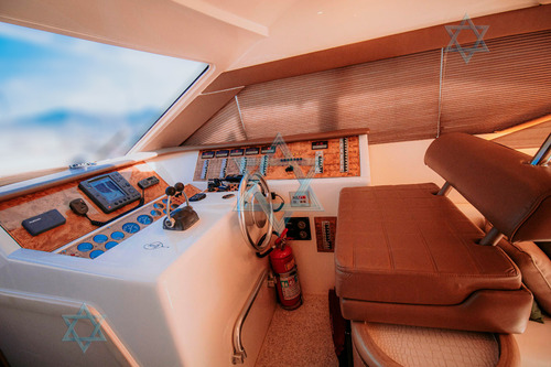 Lancha Ferretti 43 Barco Iate N Intermarine Triton Schaefer