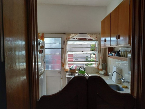 Imagen 4 de 17 de Se Vende Casa En Las Tostas Con Barbacoa