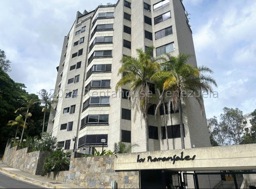 En Piso 1 Amplio Y Espectacular Apartamento, Muy Bien Ubicad