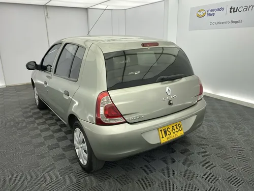 Renault CLIO STYLE 1.2 Night & Day
