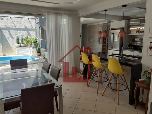 Imagem 2 de 30 de Casa Duplex À Venda Em Volta Redonda/rj - C1755
