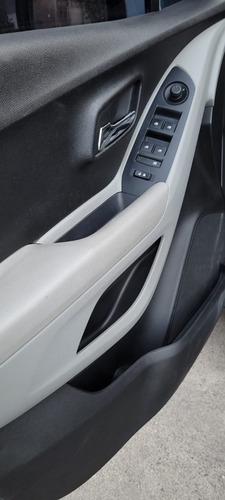 Chevrolet Tracker 1.8 Ltz+ Awd At 140cv