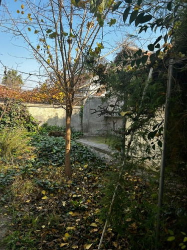 Vende Casa En Ñuñoa Sector Eliecer Parada/ El Bosque